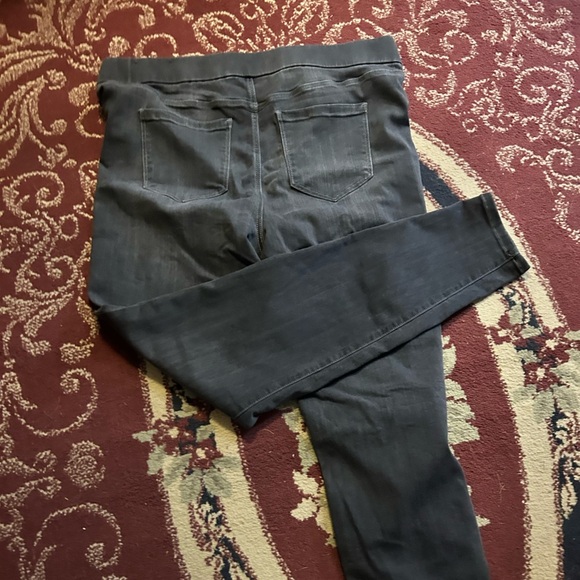 Liverpool Black Denim Pants-size16- casual or dressy - new or like new - Picture 2 of 11